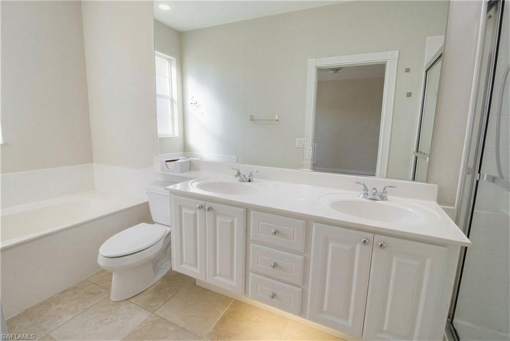 8095 Sorrento Ln Property Photo 19