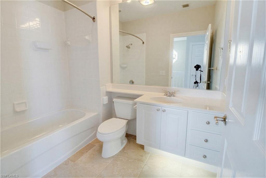 8095 Sorrento Ln Property Photo 21