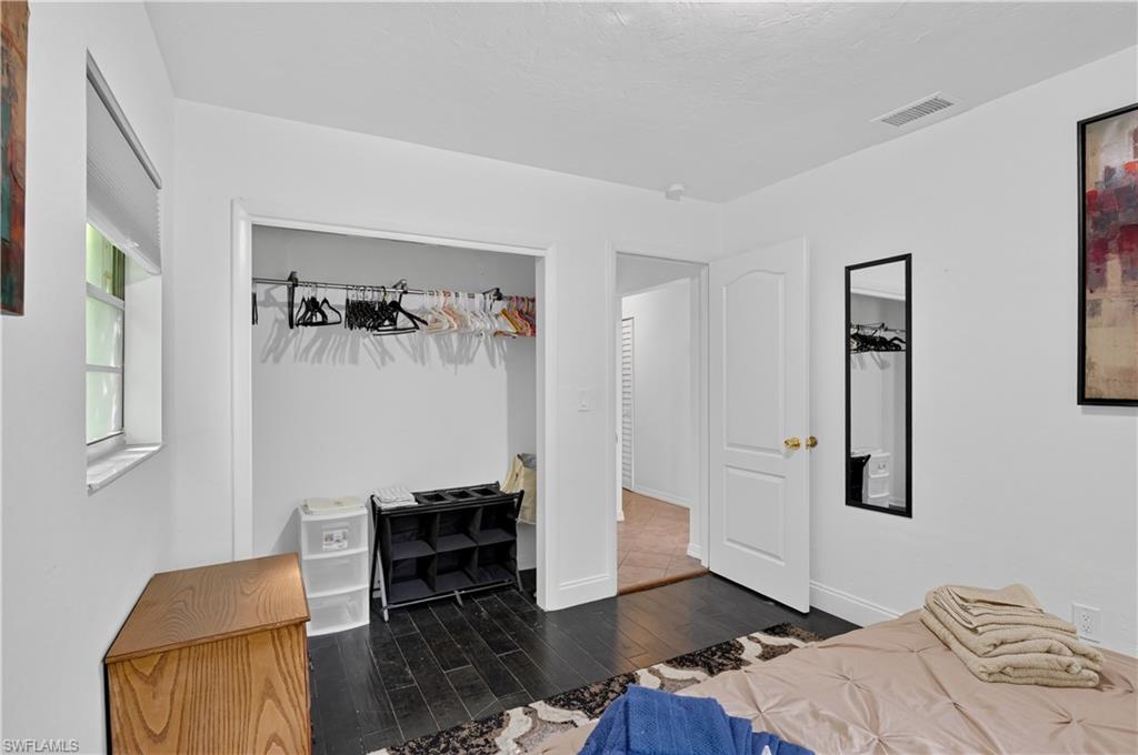 3177 Woodside Ave Property Photo 26