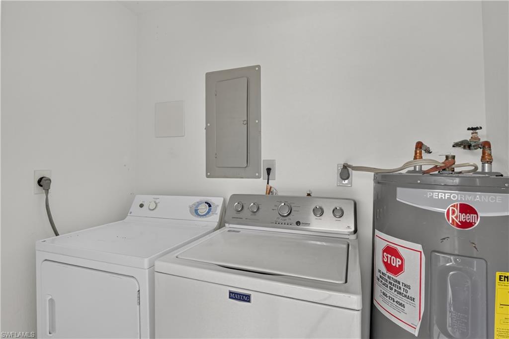 3177 Woodside Ave Property Photo 30