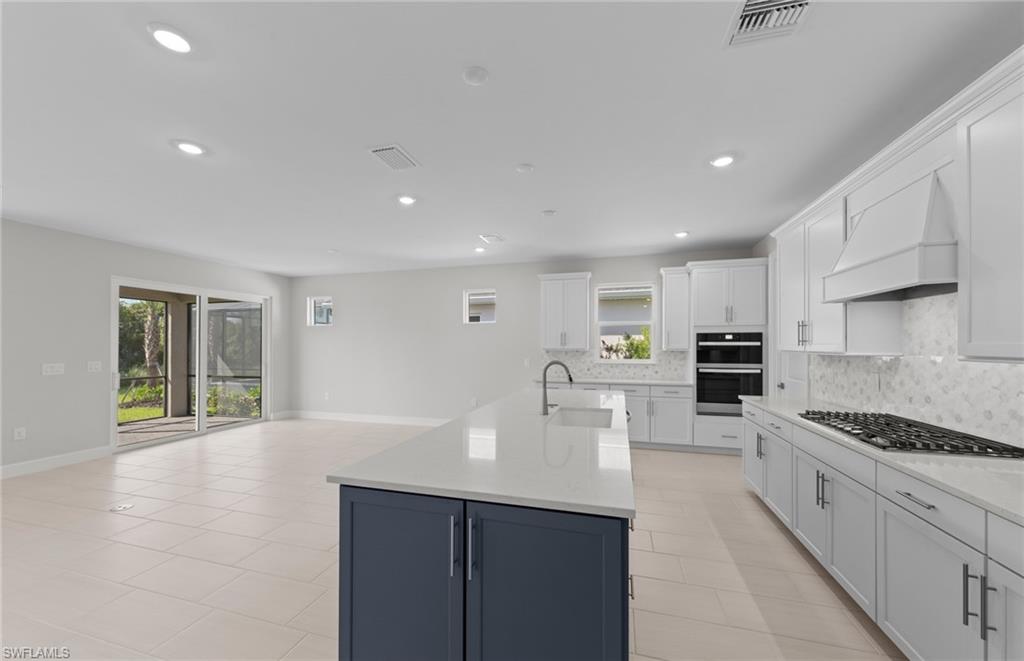 17338 Willow Tree Ln Property Photo 14