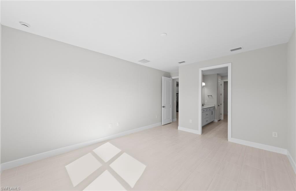17338 Willow Tree Ln Property Photo 27
