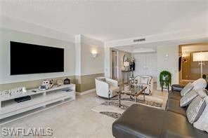4401 Gulf Shore Blvd N 1408 Property Photo 2