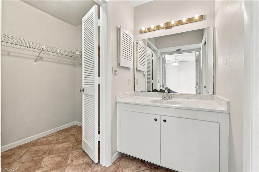 26300 Hickory Blvd 506 Property Photo 22