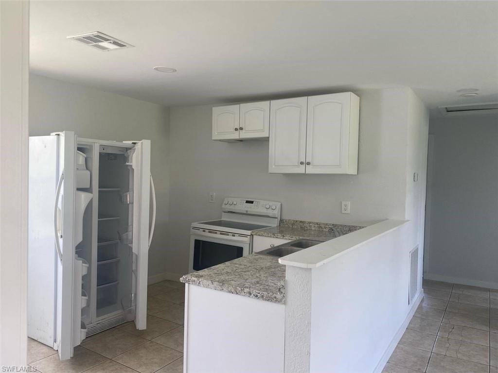 4455 Birmingham St Property Photo 4
