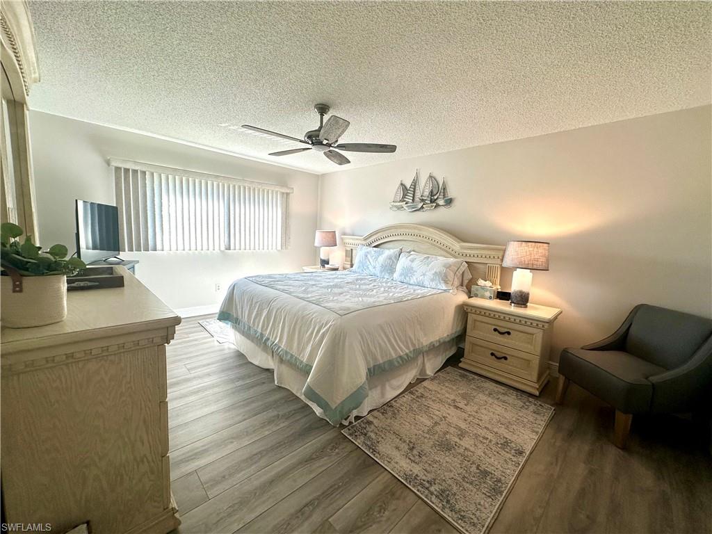 555 Park Shore Dr B-311 Property Photo 22