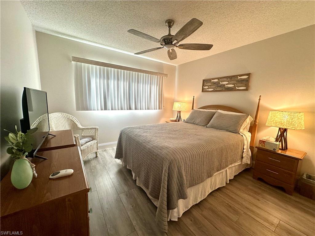 555 Park Shore Dr B-311 Property Photo 28