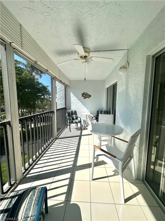 555 Park Shore Dr B-311 Property Photo 30
