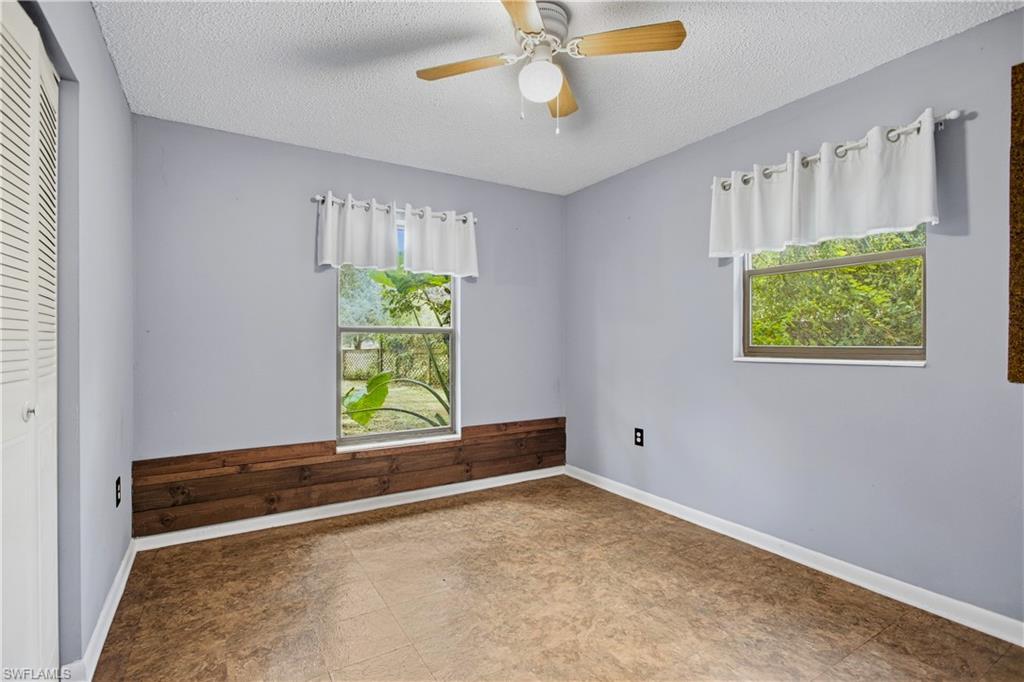 16564 25th Ln Property Photo 22