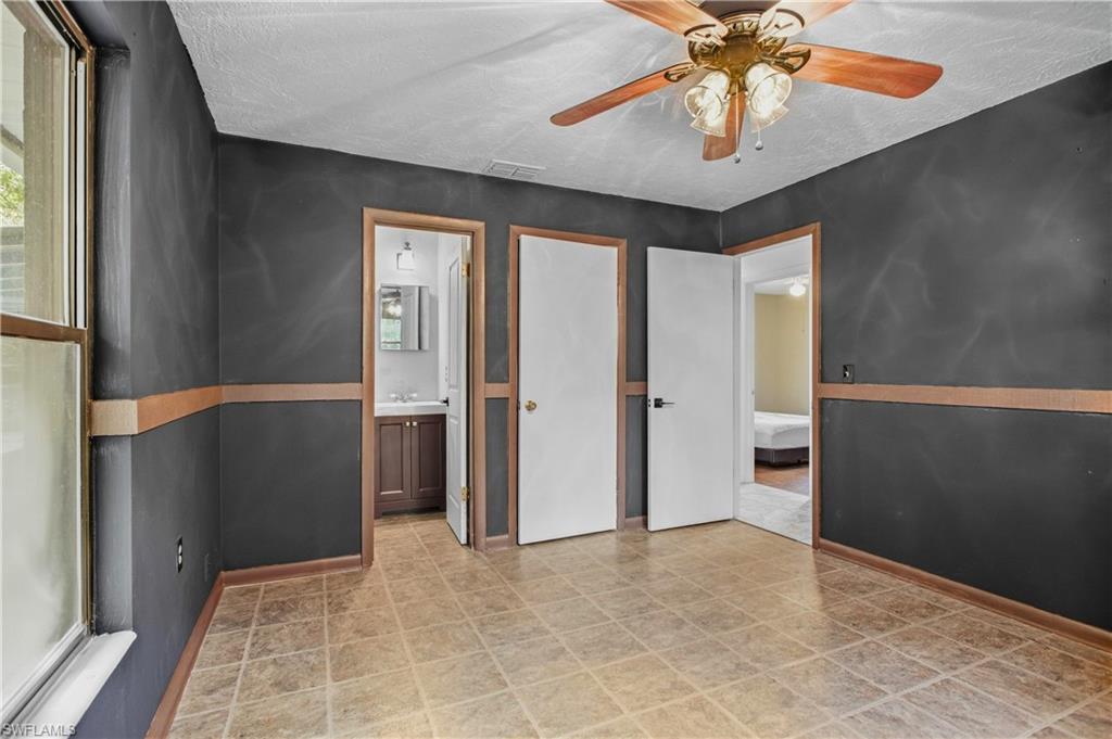 16564 25th Ln Property Photo 25