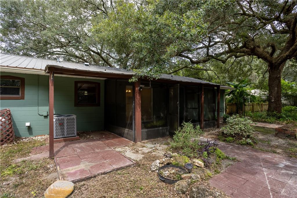 16564 25th Ln Property Photo 32
