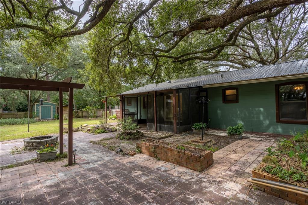 16564 25th Ln Property Photo 43