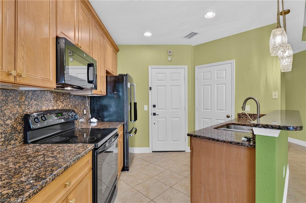 16026 Via Solera Cir 102 Property Photo 9