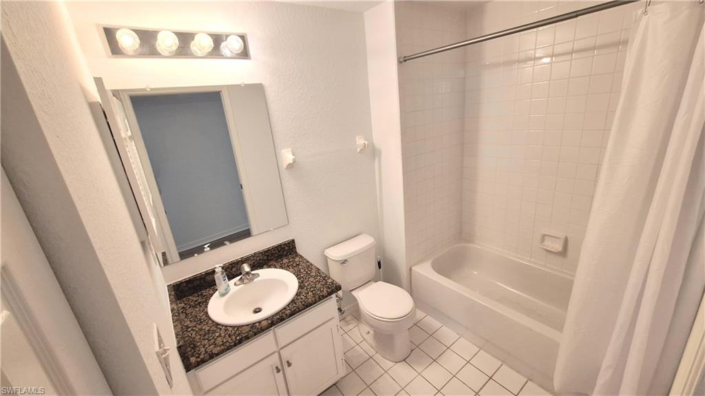 4690 Saint Croix Ln 411 Property Photo 10