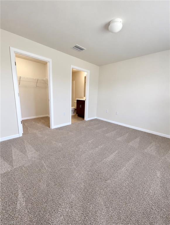 9018 Castle Cir Property Photo 5