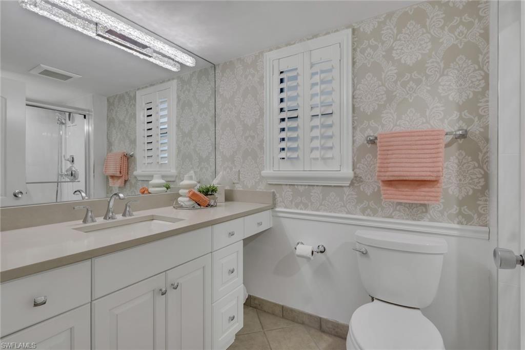 5954 Pelican Bay Blvd 212 Property Photo 12