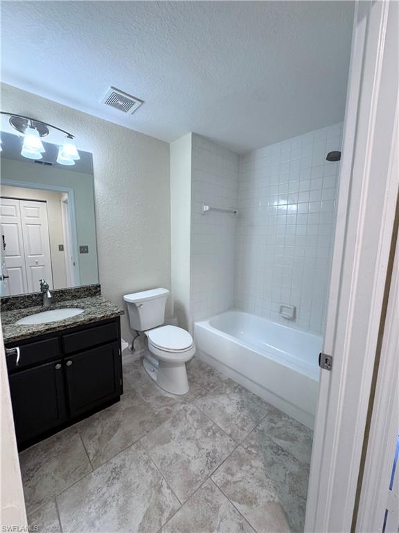 4720 Saint Croix Ln 124 Property Photo 10