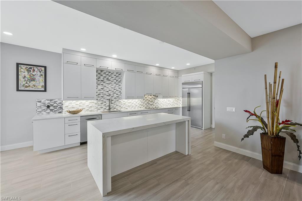 5000 Royal Marco Way Ph-931 Property Photo 7
