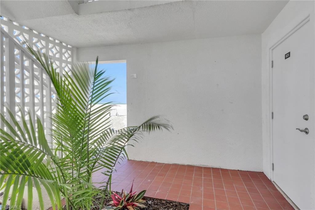 6500 Estero Blvd D123 Property Photo 2