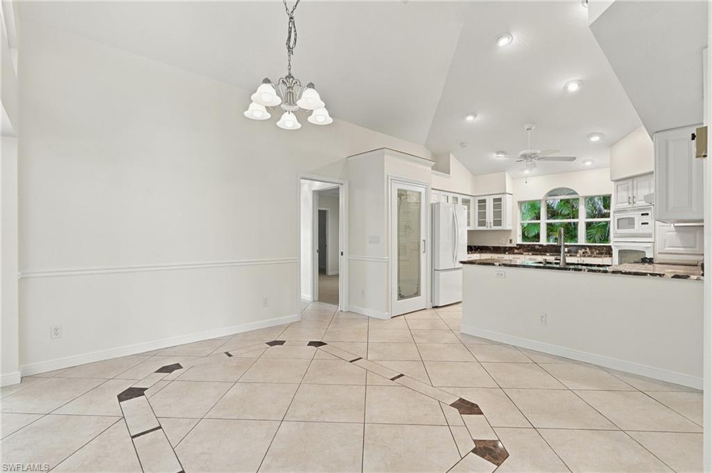 11267 Phoenix Way Property Photo 9