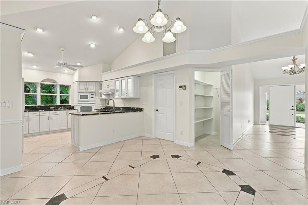 11267 Phoenix Way Property Photo 13