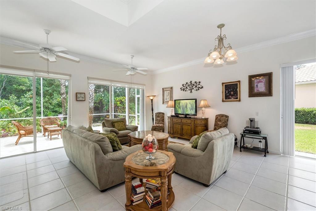 226034713 Property Photo 11