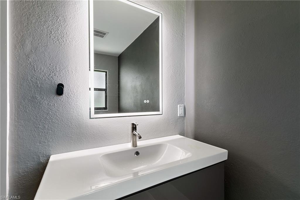 1306 12th St Property Photo 12