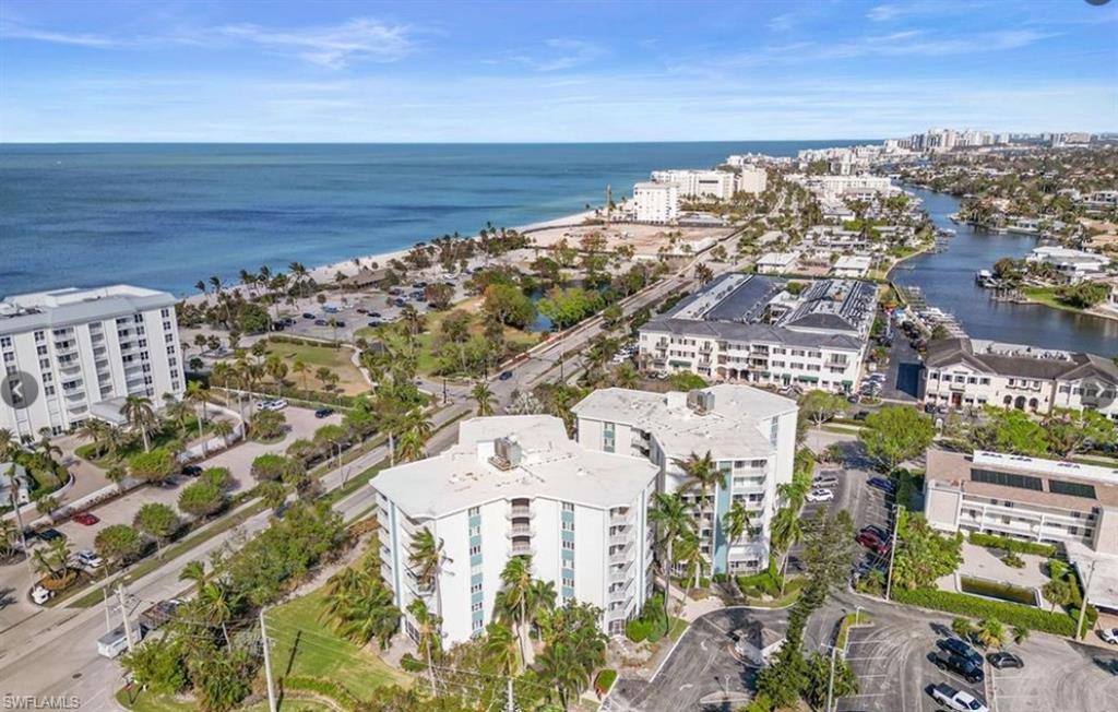 1300 Gulf Shore Blvd N 304 Property Photo 6