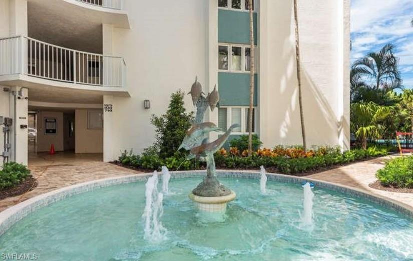 1300 Gulf Shore Blvd N 304 Property Photo 7