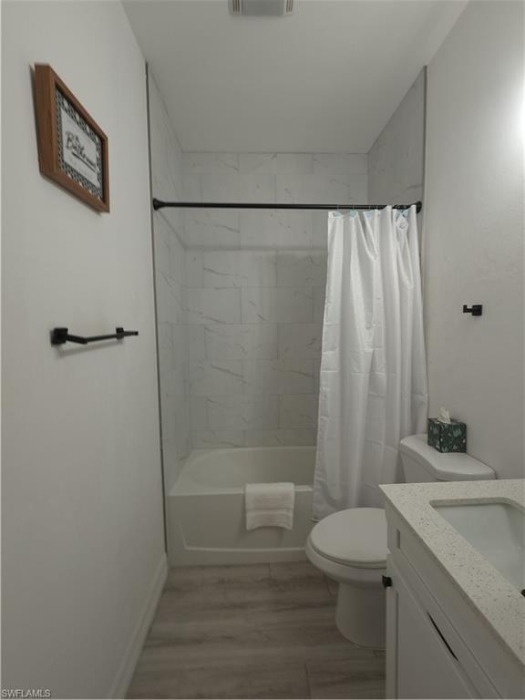 5036 Jones Dr 5038 Property Photo 10
