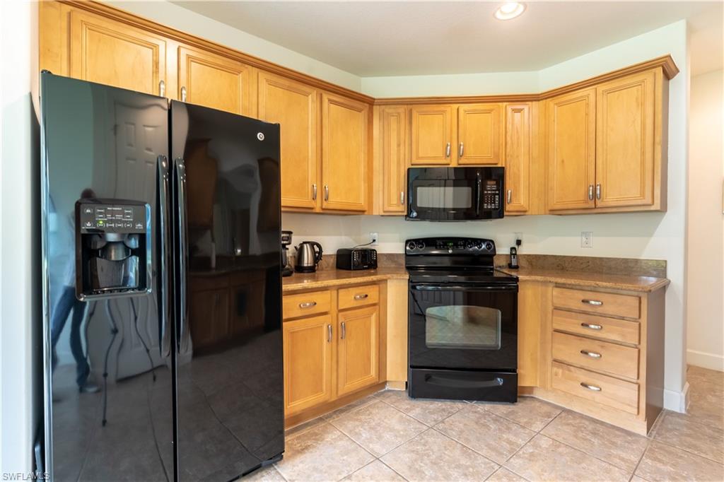 8070 Players Cove Dr 102 Property Photo 5