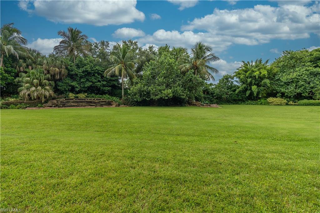 8070 Players Cove Dr 102 Property Photo 37