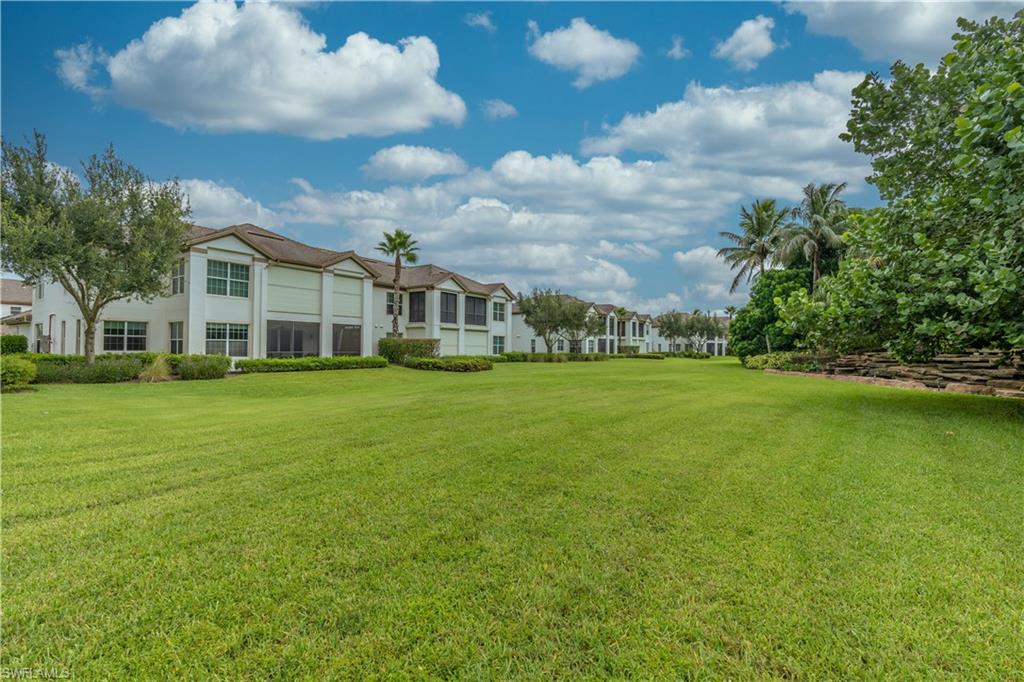 8070 Players Cove Dr 102 Property Photo 39
