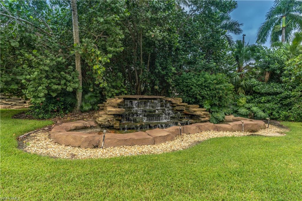 8070 Players Cove Dr 102 Property Photo 40