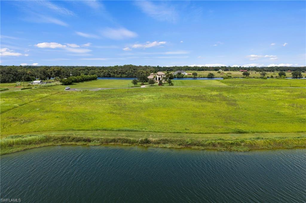 22710 Yellow Button Ln Property Photo 2