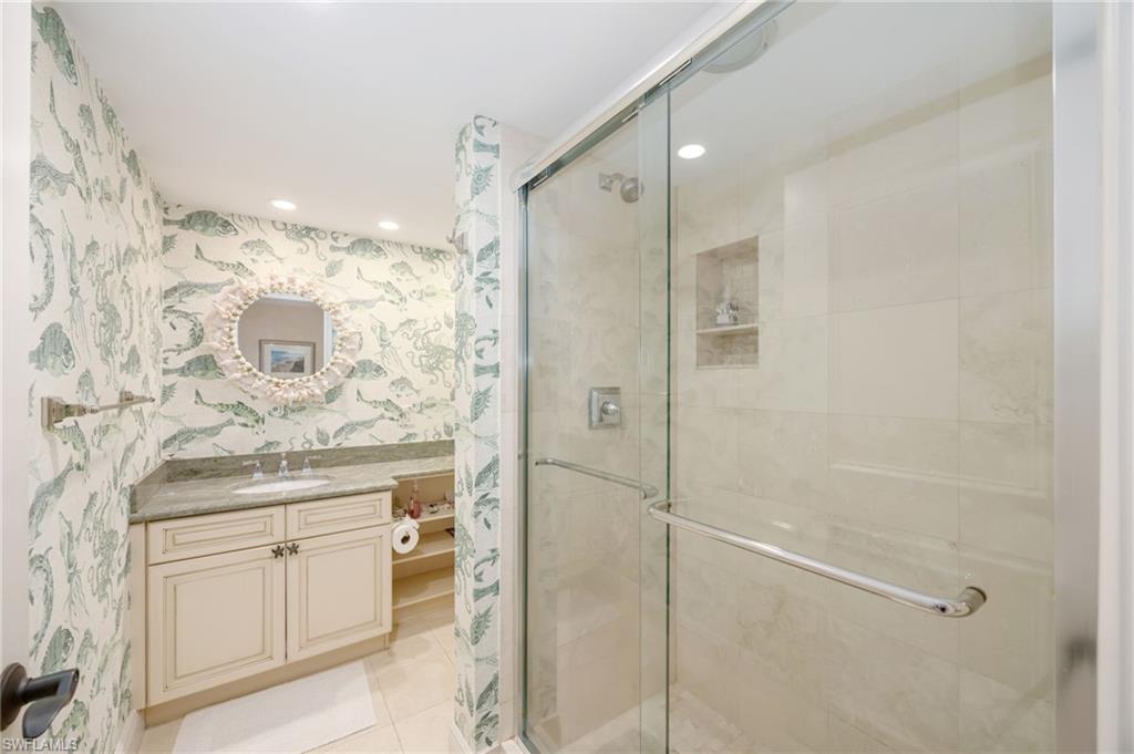 225 Wildwood Ln Property Photo 24