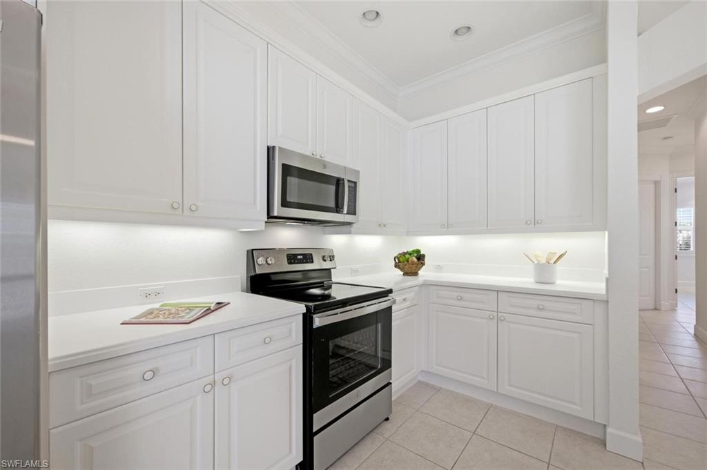14798 Glen Eden Dr Property Photo 15