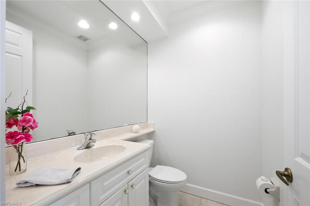 14798 Glen Eden Dr Property Photo 28
