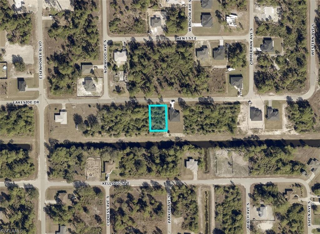 1012 Lakeside Dr Property Photo 6