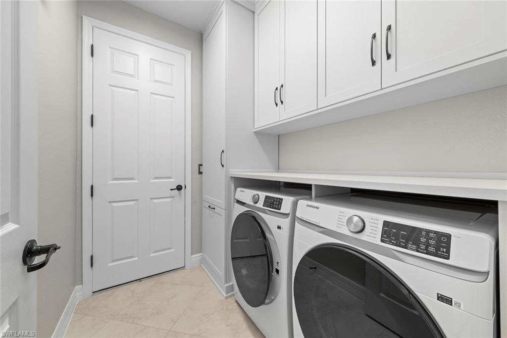 12692 Kinross Ln Property Photo 27