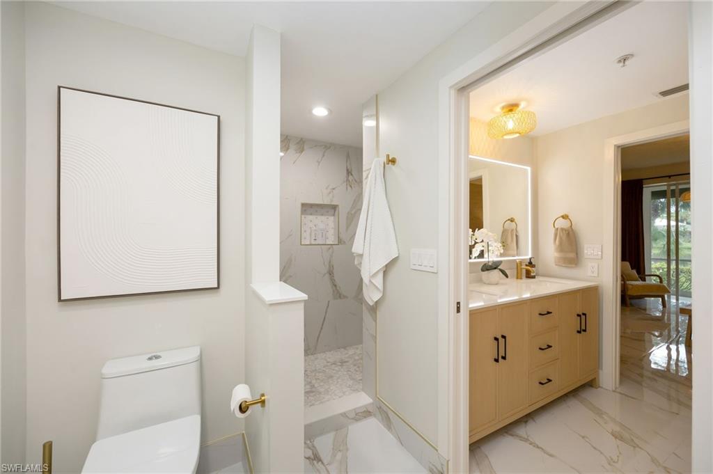 760 Waterford Dr 102 Property Photo 20