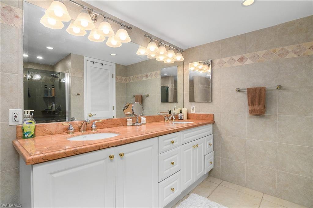 4728 West Blvd N8 Property Photo 19