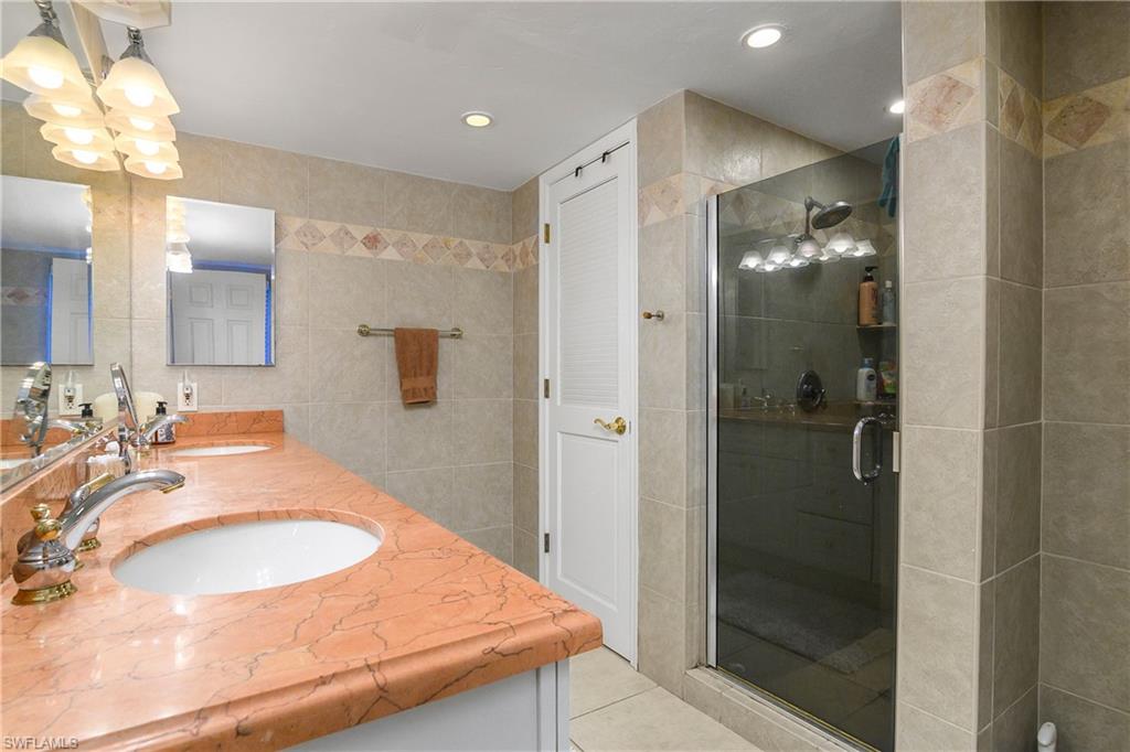 4728 West Blvd N8 Property Photo 20