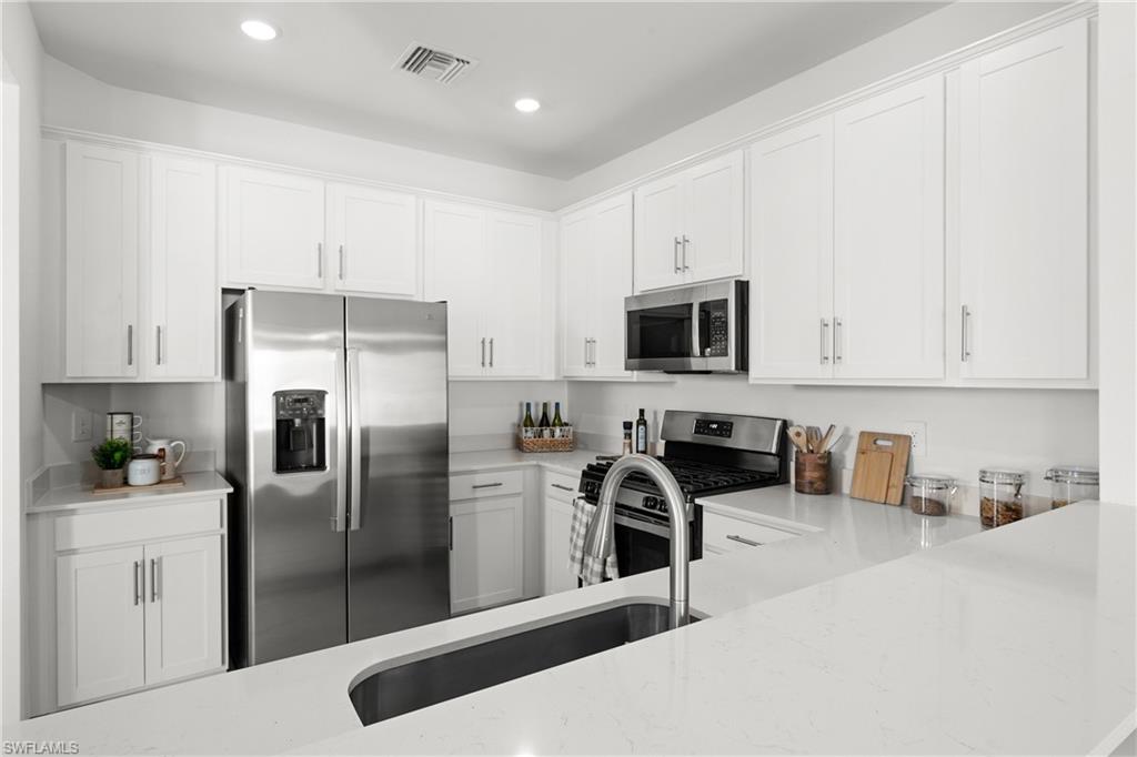 14920 Bluewater Rd Property Photo 5