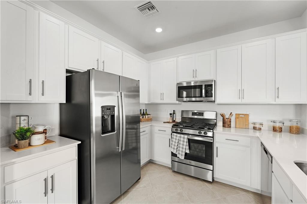 14920 Bluewater Rd Property Photo 8