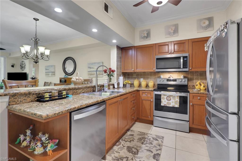 20257 Royal Villagio Ct 103 Property Photo 5
