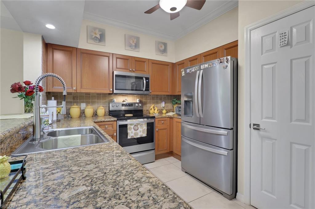 20257 Royal Villagio Ct 103 Property Photo 6