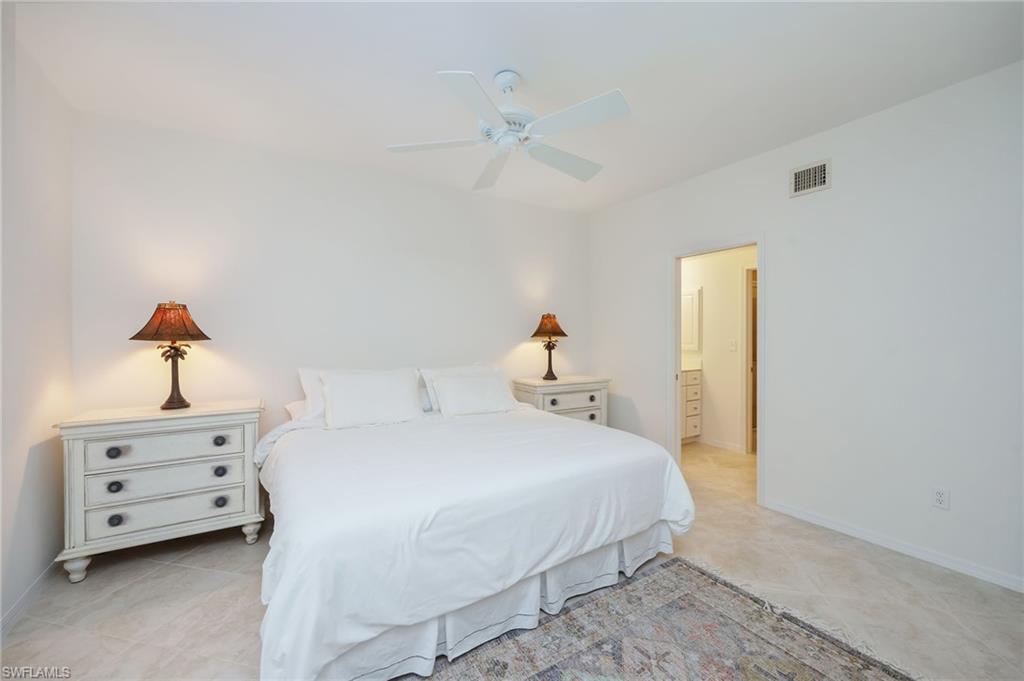6760 Pelican Bay Blvd 315 Property Photo 10