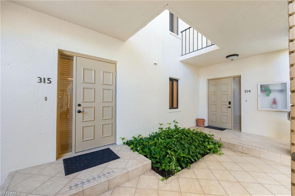 6760 Pelican Bay Blvd 315 Property Photo 23
