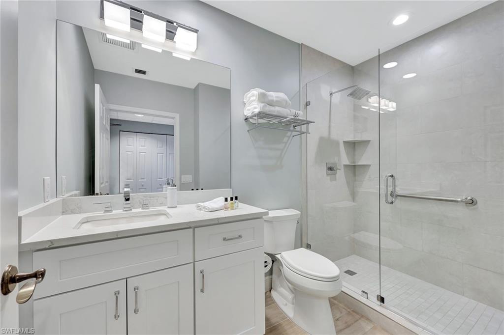 7225 Pelican Bay Blvd 604 Property Photo 35